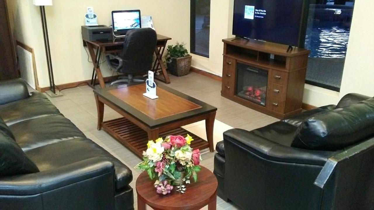 Travelodge By Wyndham Enid מראה חיצוני תמונה