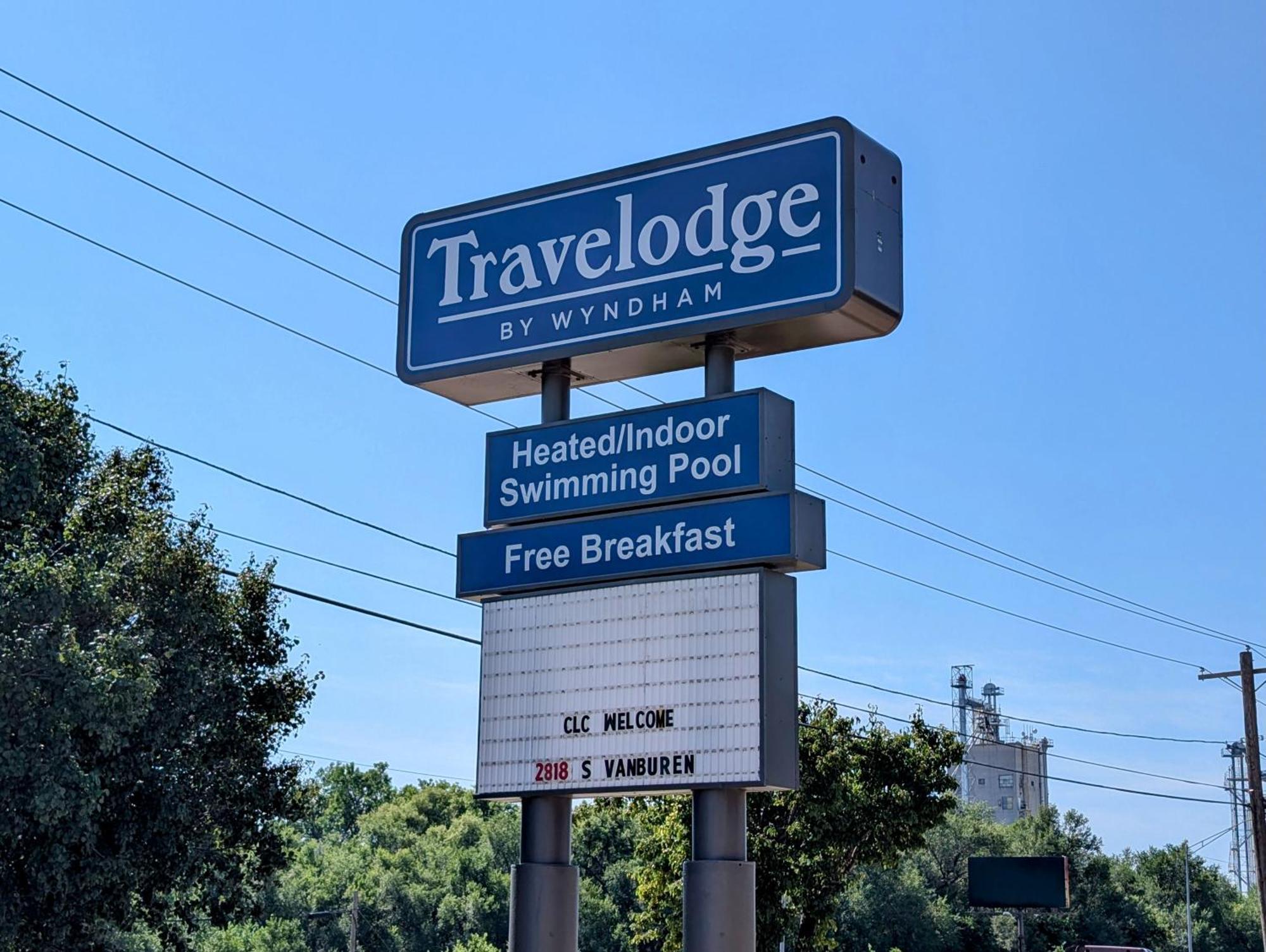 Travelodge By Wyndham Enid מראה חיצוני תמונה