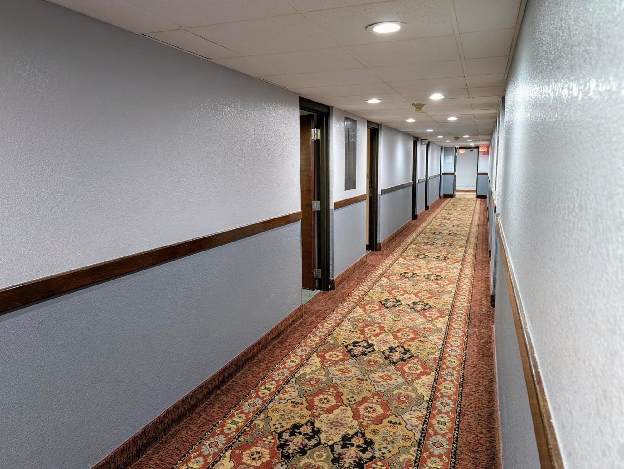 Travelodge By Wyndham Enid מראה חיצוני תמונה